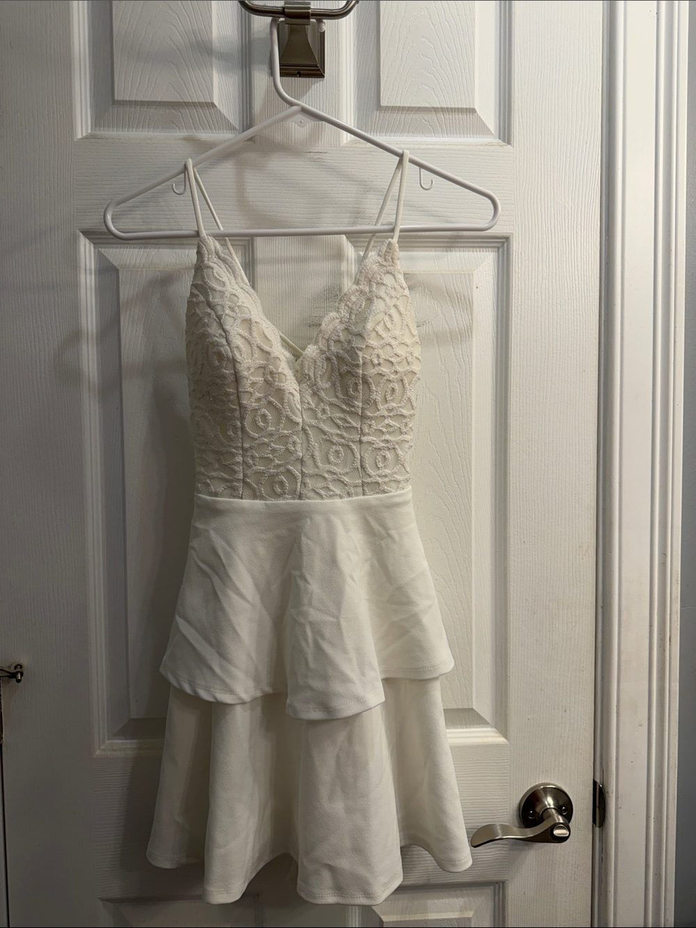 City Studio Cream Lace V-Neck Tiered Peplum Mini Dress